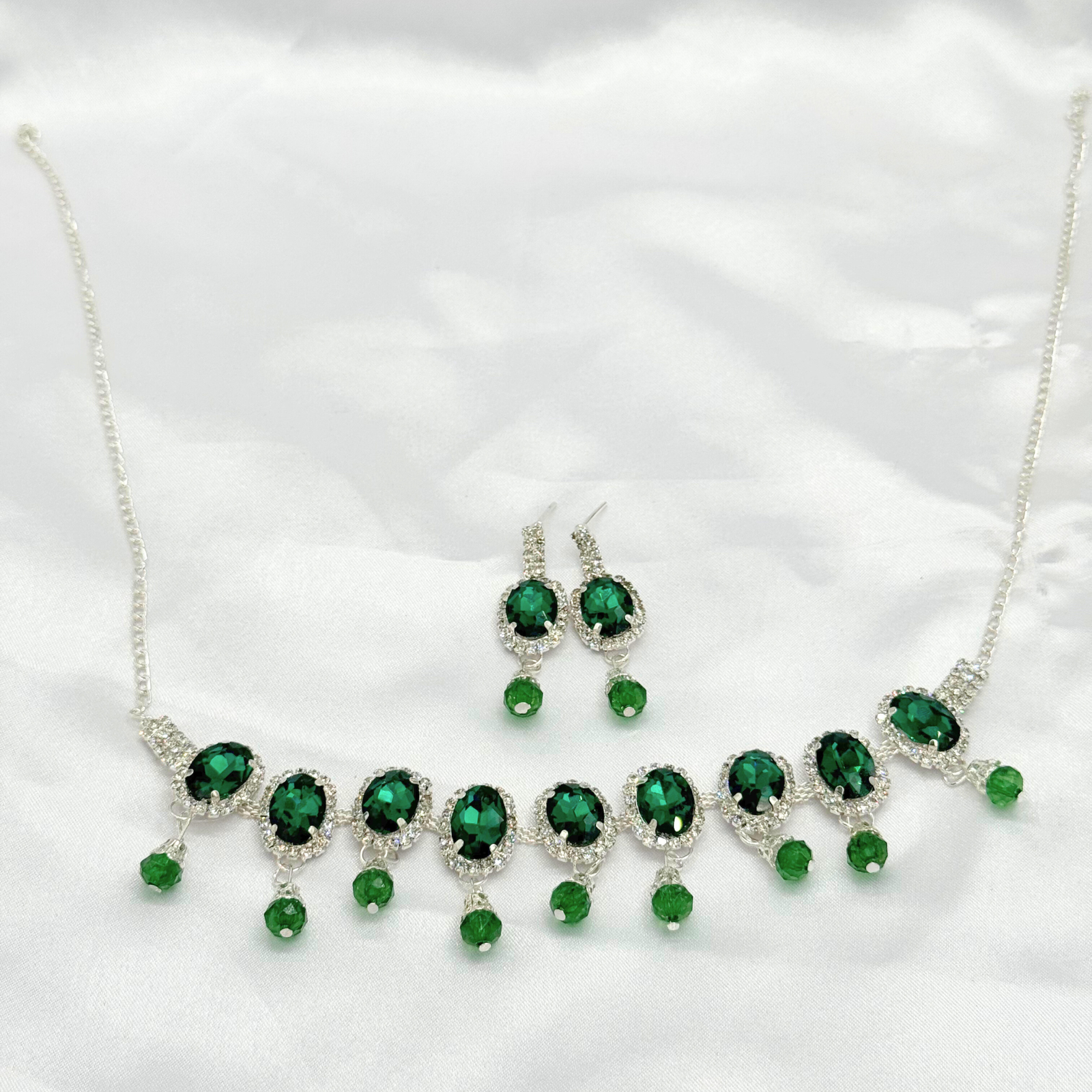 4 Emerald Royale Green Necklace & Earrings Set – Imitica Jewellery - Image 1