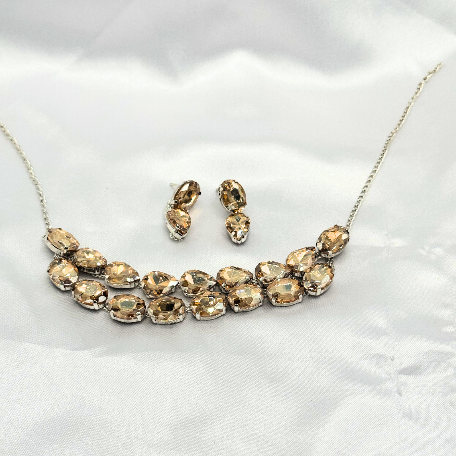 8 Golden Crystal Necklace & Earring Set – Elegant Party Wear Fashion Jewellery - Image 1