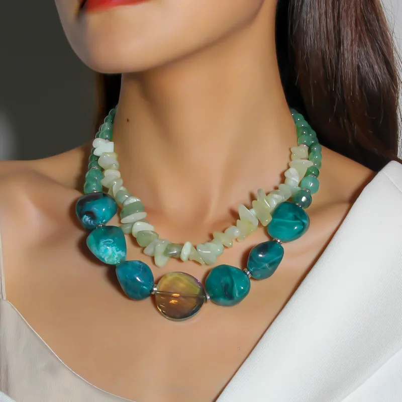 Retro-Irregular-Green-Resin-Beaded-Necklace-Exaggerated-Necklace-NK23940 Retro Irregular Green Resin Beaded Necklace Exaggerated Necklace NK23940 - Image 1